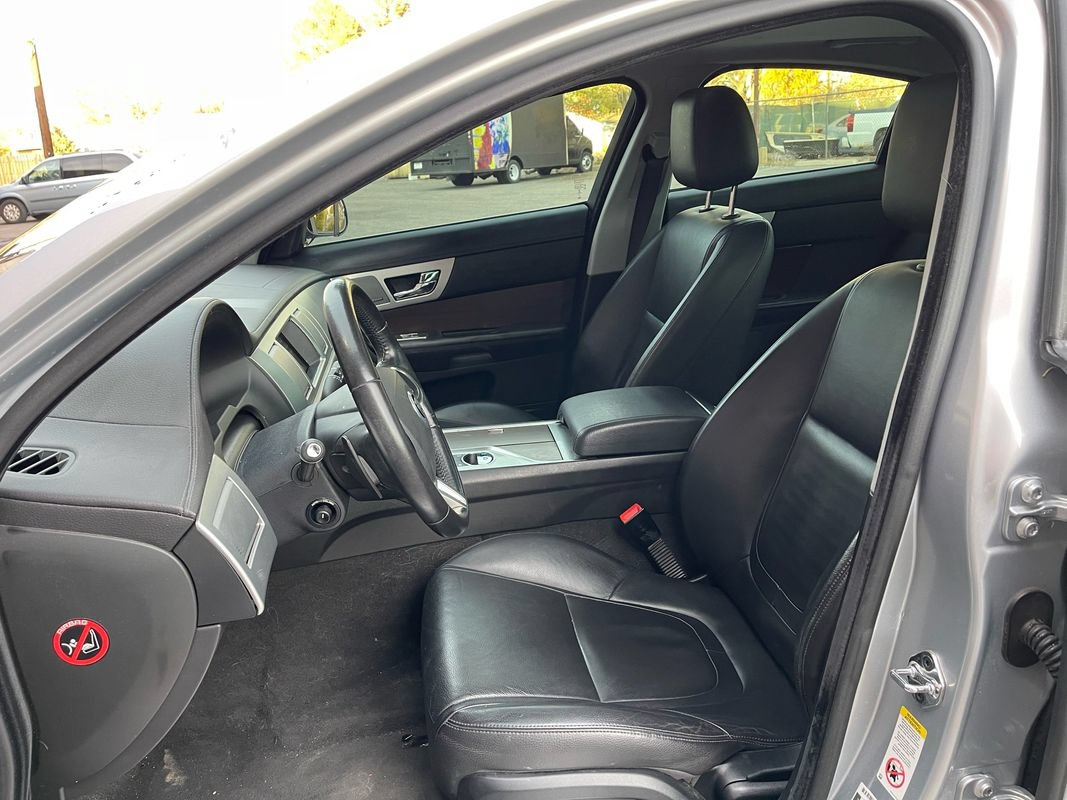 Used 2013 Jaguar XF 3.0 AWD/4WD image 16