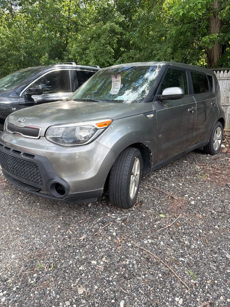 Used 2014 Kia Soul FWD image 1
