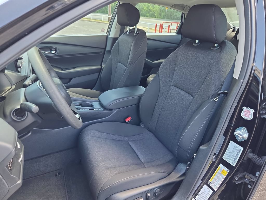 Used 2025 Honda Accord SE image 16