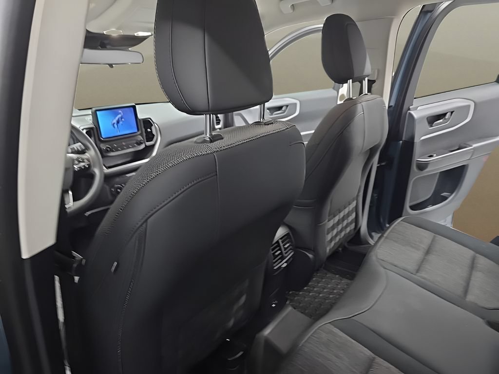 Used 2023 Ford Bronco Sport Big Bend AWD/4WD image 16