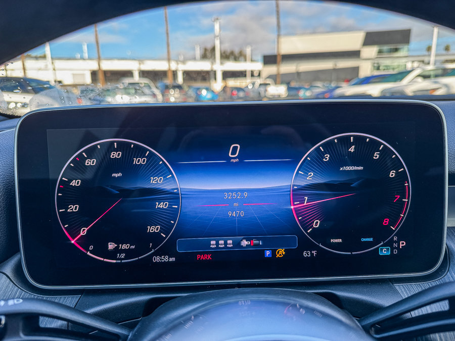 Used 2025 Mercedes-Benz C 300 Sedan image 23