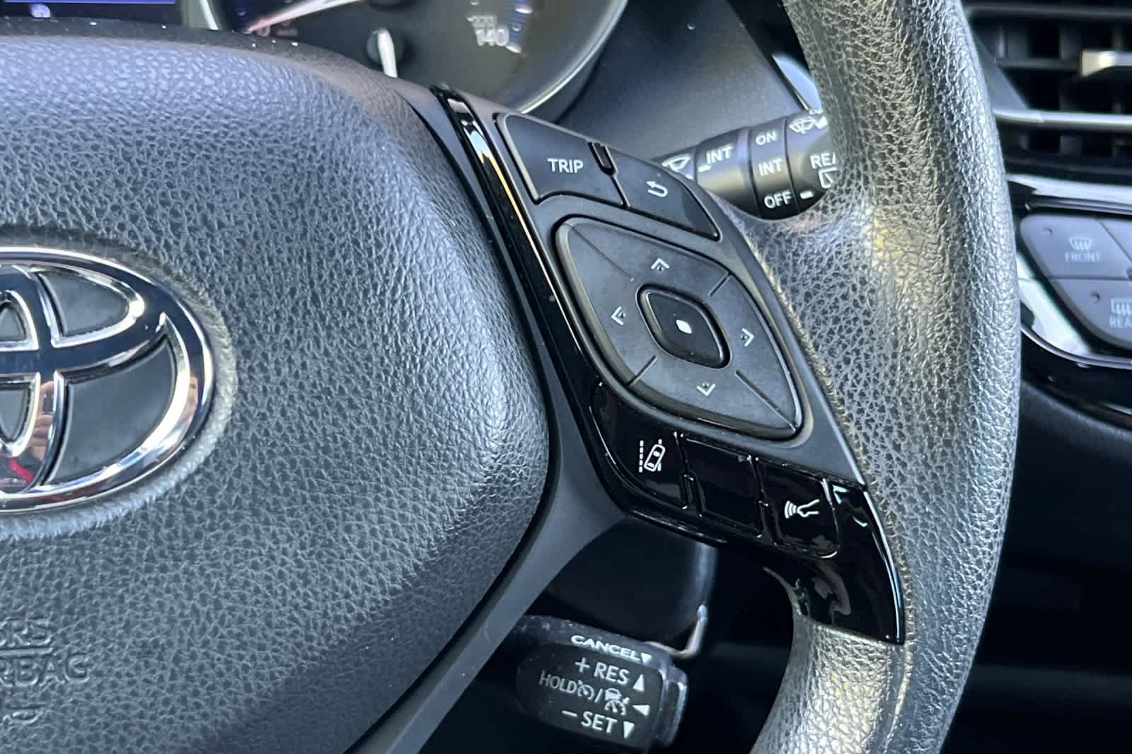 Certified 2019 Toyota C-HR LE FWD image 25