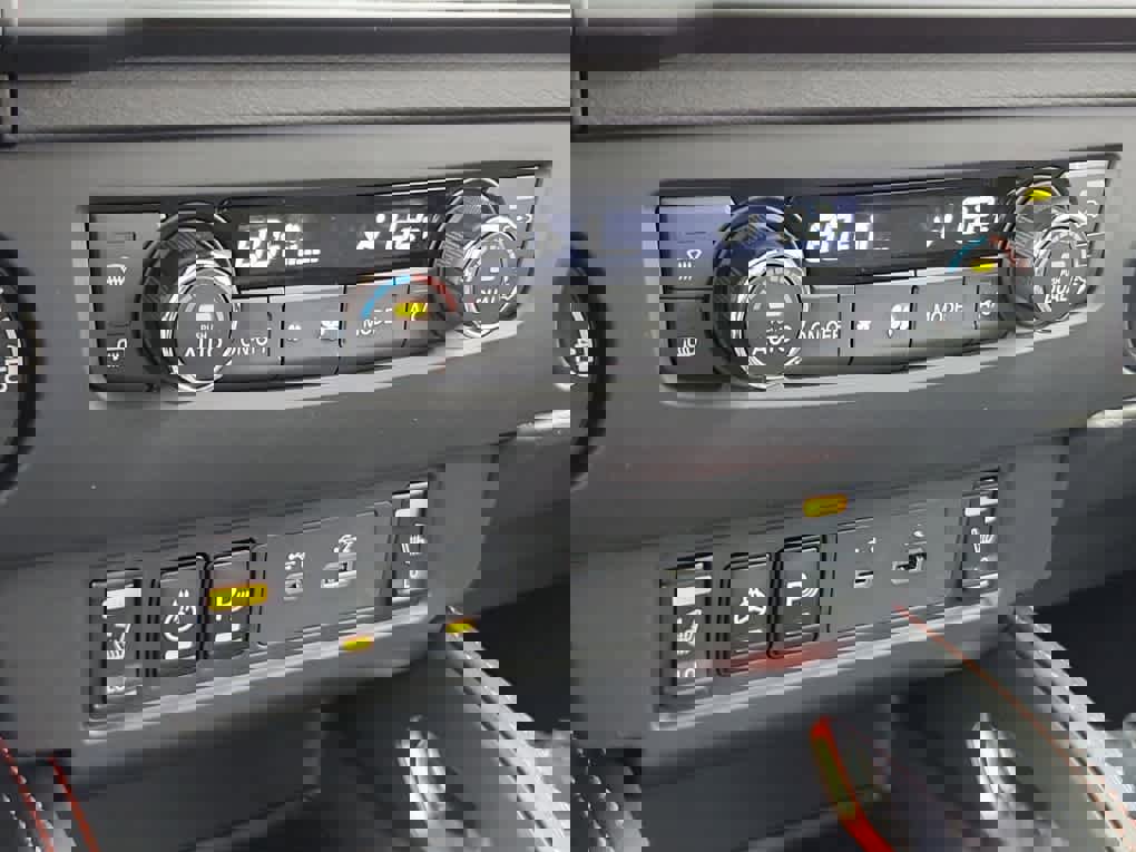 New 2026 Nissan Frontier PRO-4X w/ Pro-4x Convenience Package image 14