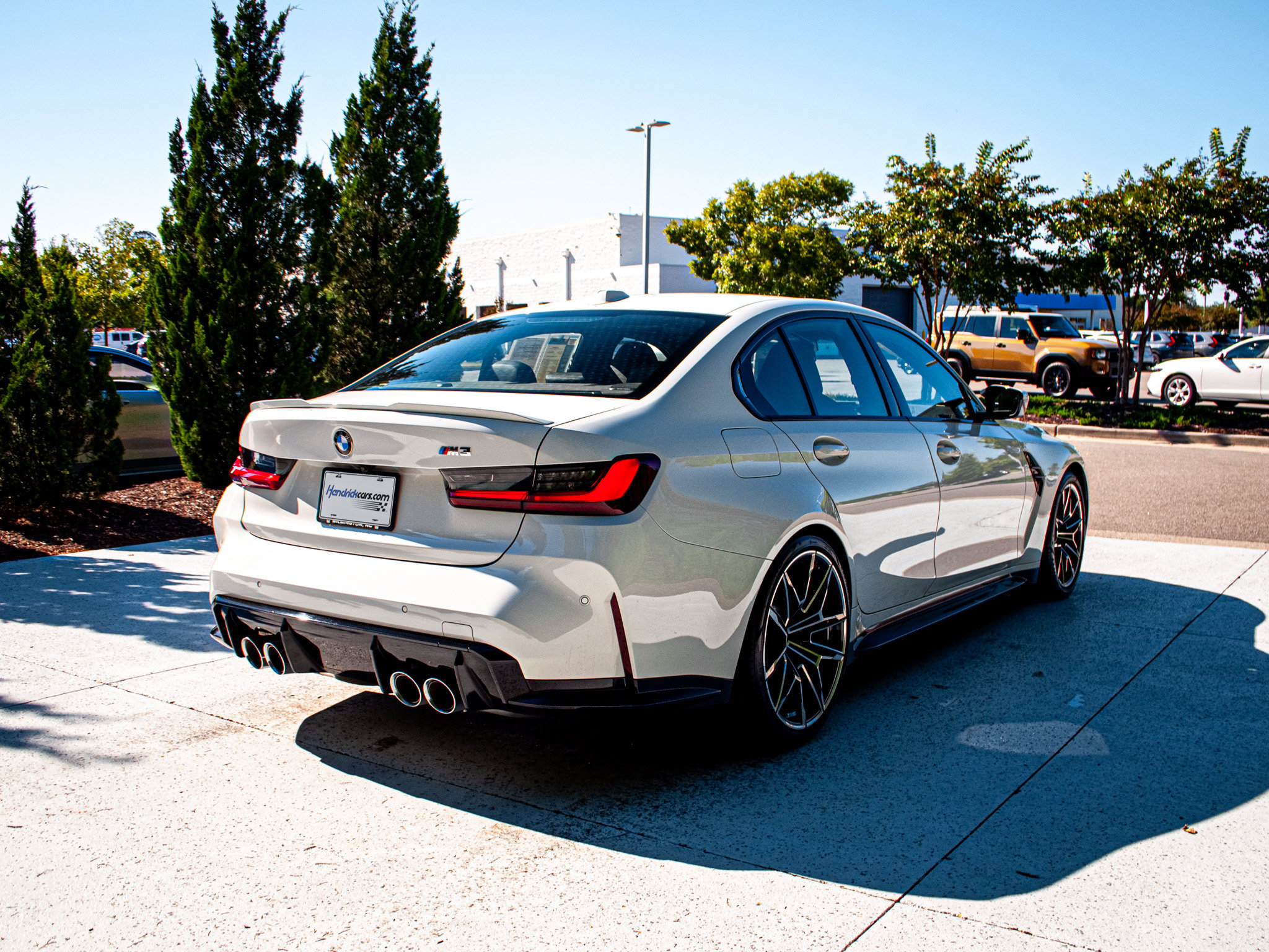 Used 2023 BMW M3 RWD image 10