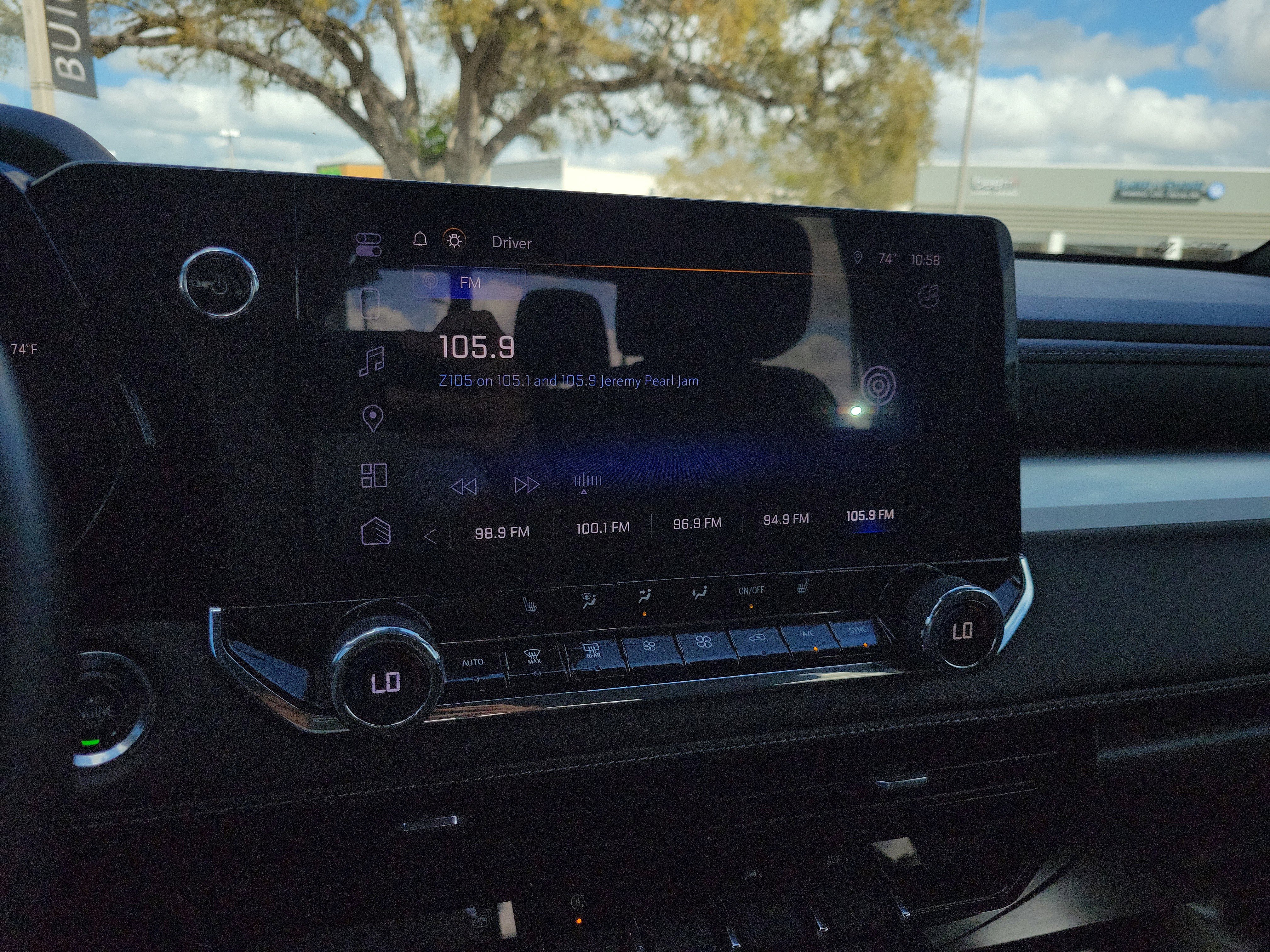 Certified 2024 Chevrolet Colorado LT w/ LT Convenience Package II image 21