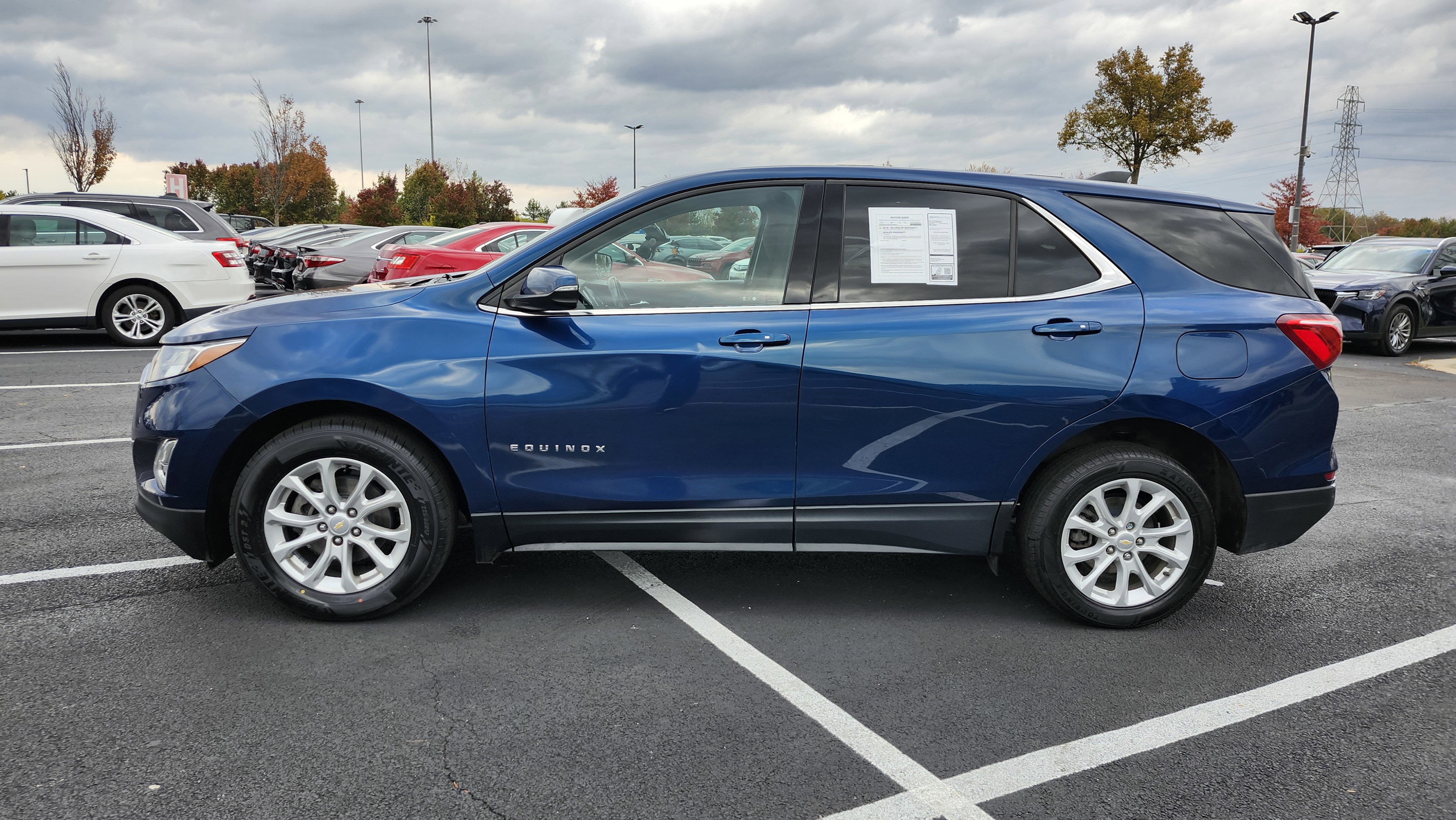 Used 2019 Chevrolet Equinox LT w/ Driver Convenience Package image 8
