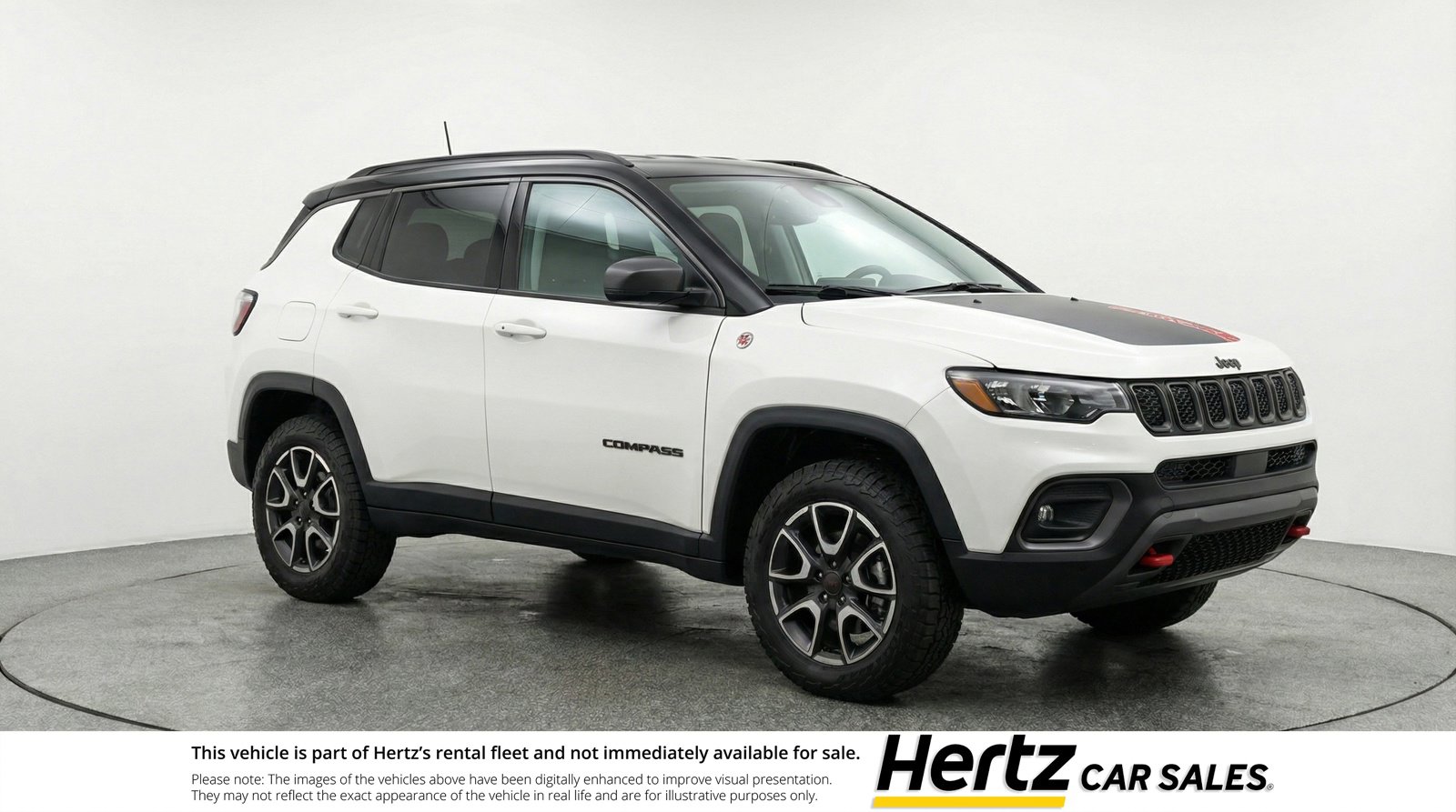 Used 2025 Jeep Compass Trailhawk AWD/4WD image 1