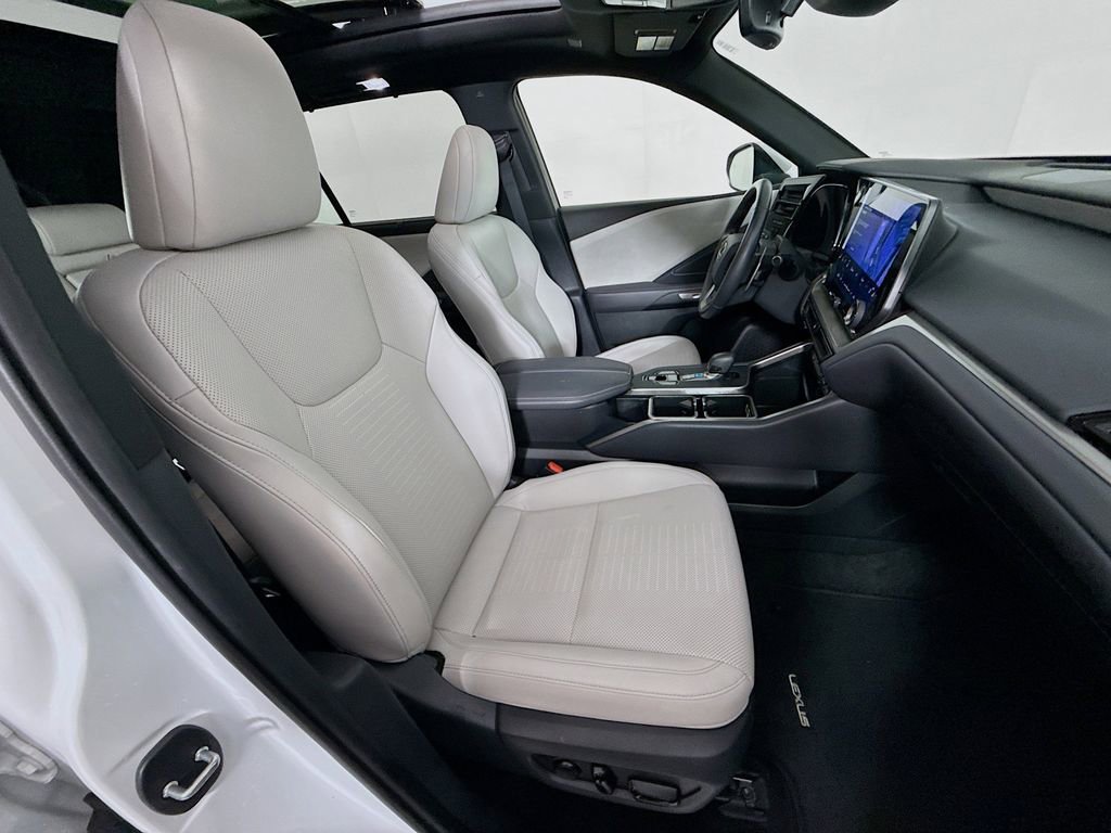 Used 2024 Lexus TX 350 FWD image 29