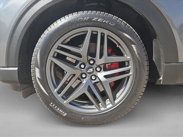 Used 2025 Ford Explorer ST AWD/4WD image 26