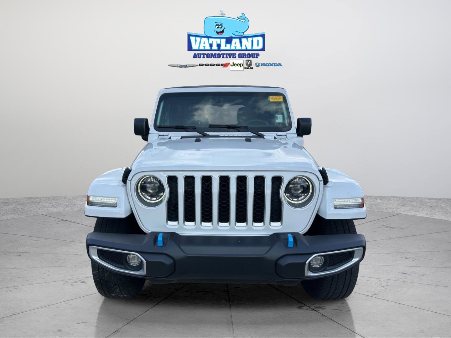 Used 2023 Jeep Wrangler Sahara 4xe w/ Cold Weather Group image 21