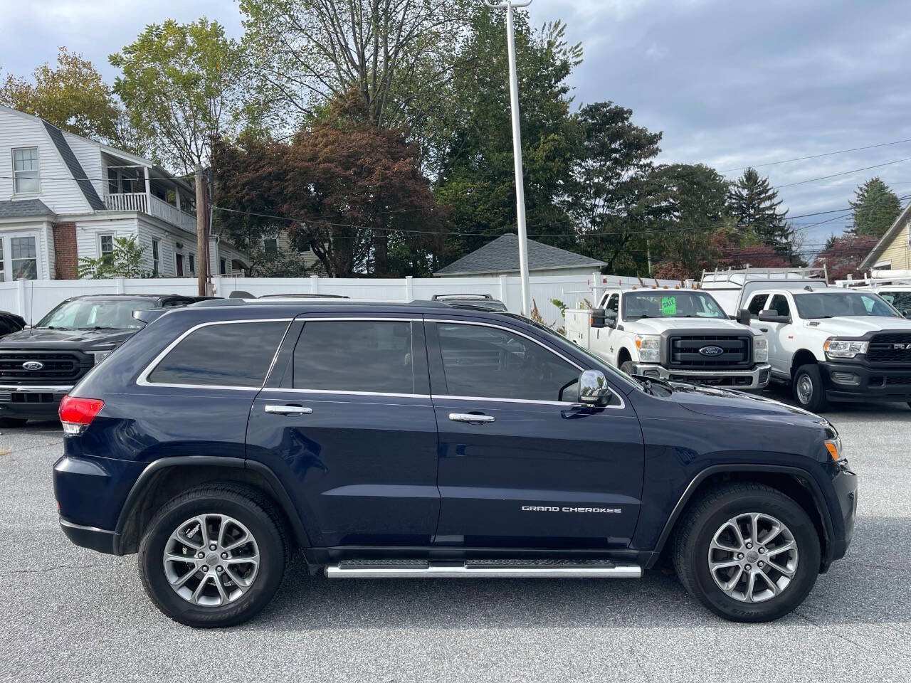 Used 2015 Jeep Grand Cherokee Limited image 7