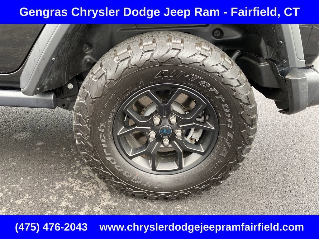 Used 2024 Jeep Wrangler Unlimited AWD/4WD image 30
