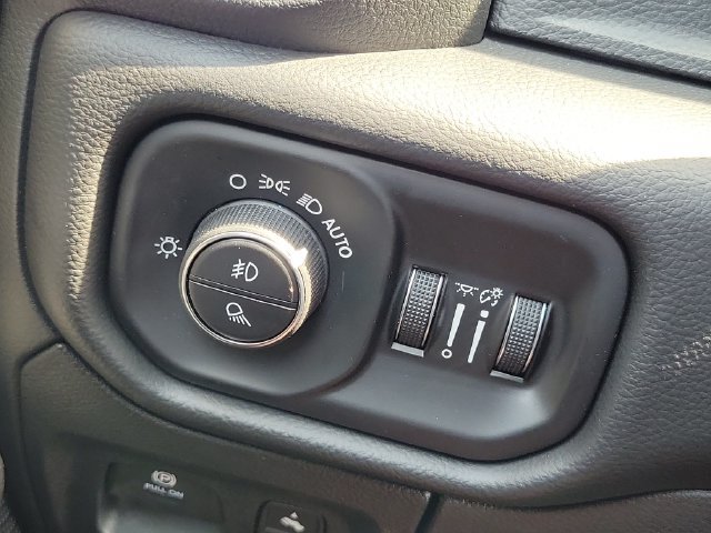 New 2026 RAM 1500 Big Horn AWD/4WD image 17
