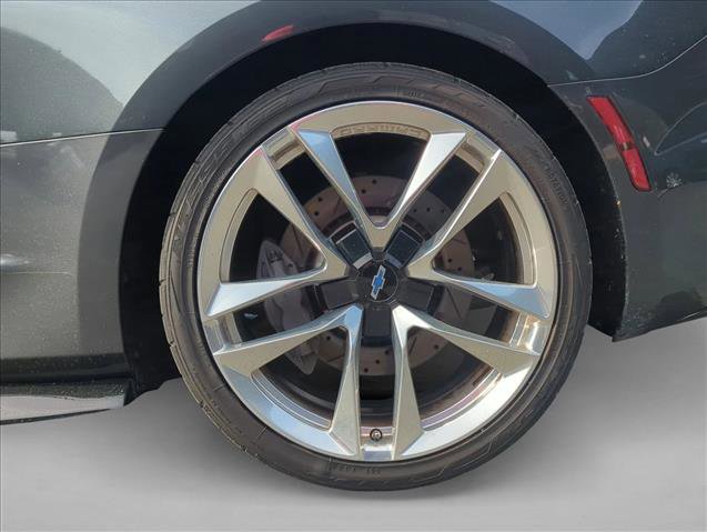 Used 2016 Chevrolet Camaro SS image 23
