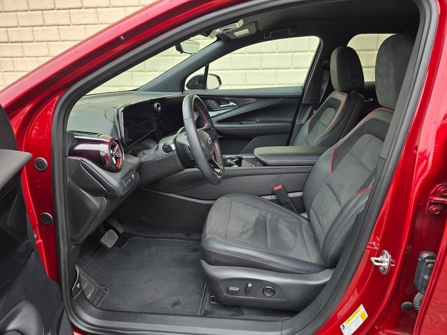 Used 2024 Chevrolet Blazer EV RS image 17