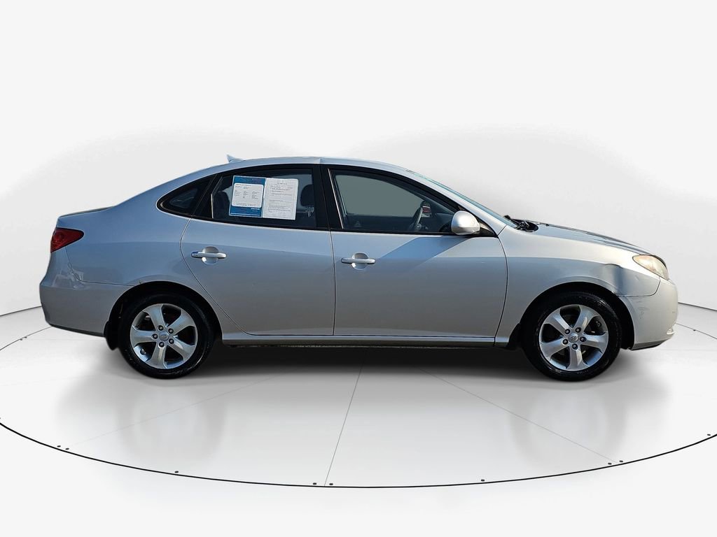Used 2009 Hyundai Elantra SE FWD image 5