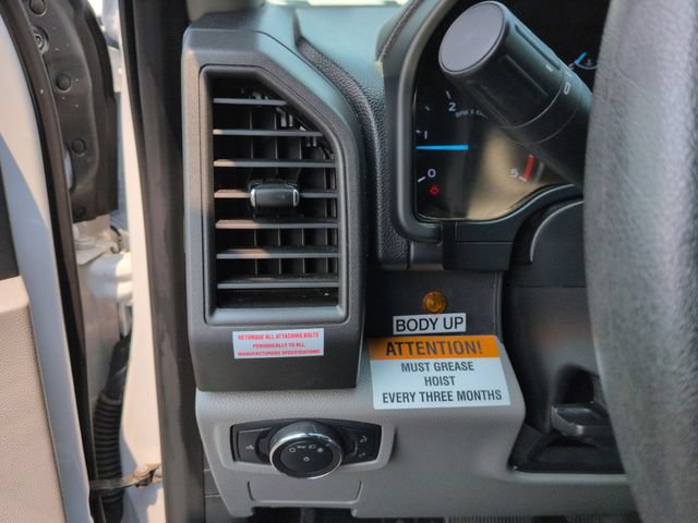 Used 2019 Ford F550 4x4 Regular Cab Super Duty image 19