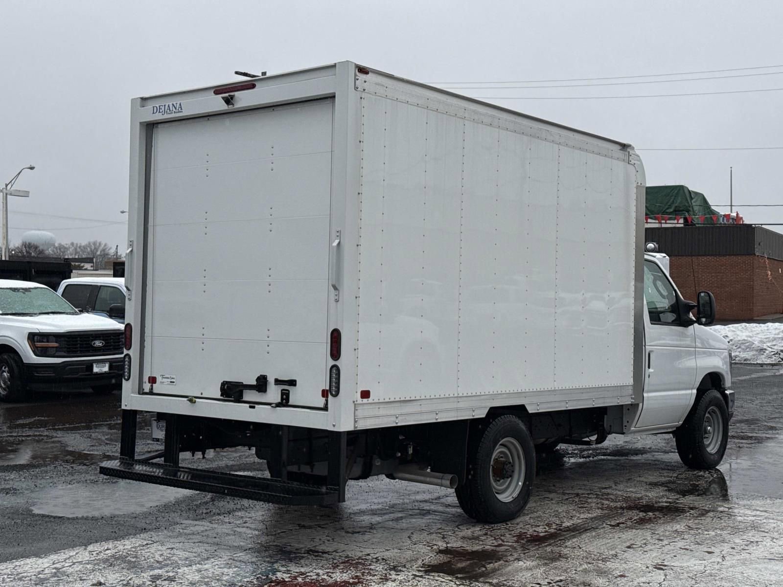New 2025 Ford E-350 and Econoline 350 Super Duty w/ Power Equipment Group RWD image 3