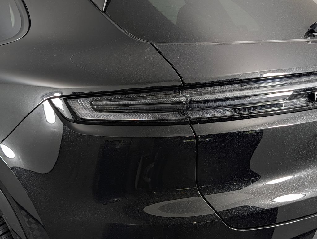 New 2026 Porsche Cayenne AWD/4WD image 16