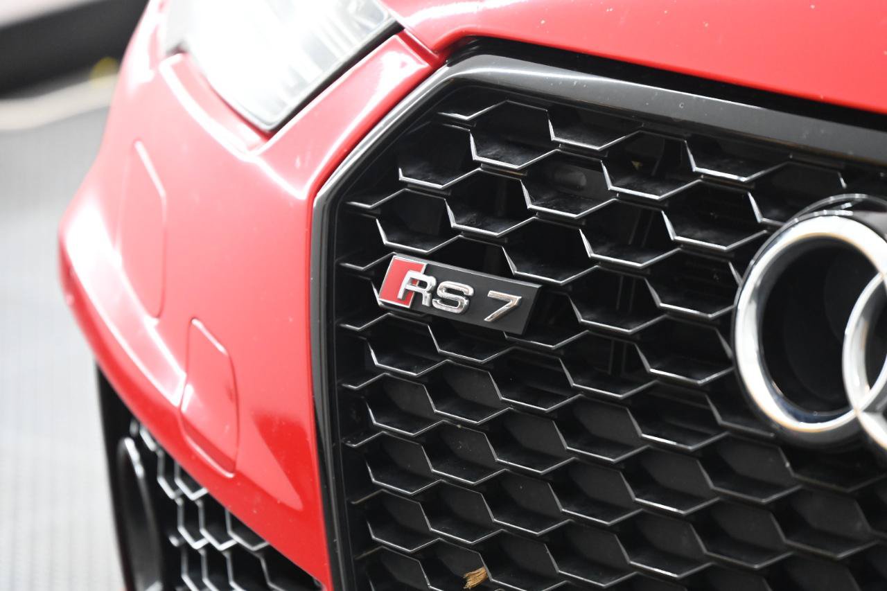 Used 2017 Audi RS 7 Performance AWD/4WD image 10