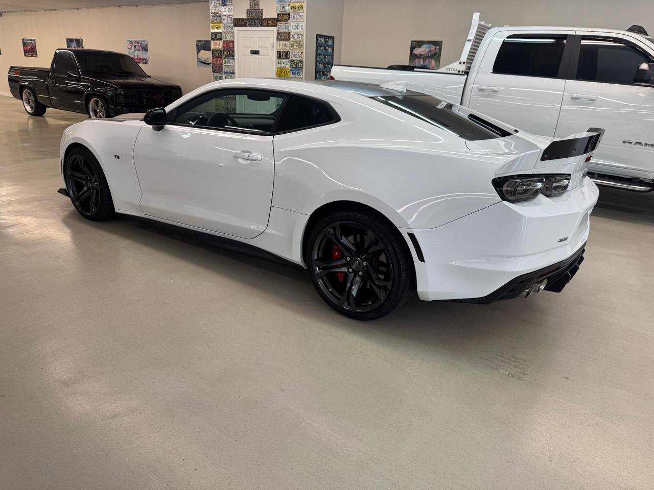 Used 2021 Chevrolet Camaro SS RWD image 36