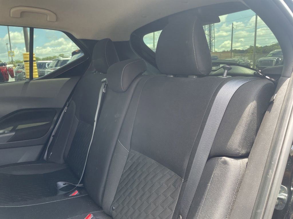 Used 2023 Nissan Kicks SV FWD image 15