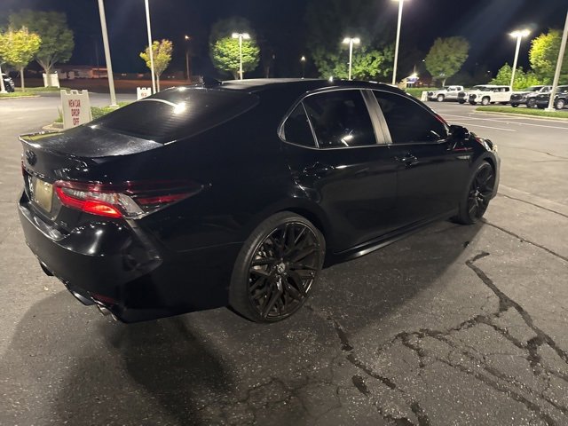 Used 2021 Toyota Camry SE image 5