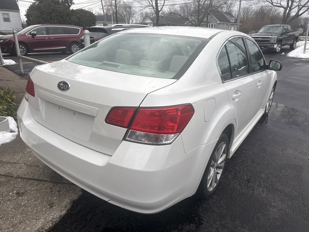 Used 2014 Subaru Legacy 2.5i w/ Alloy Wheel Package image 4