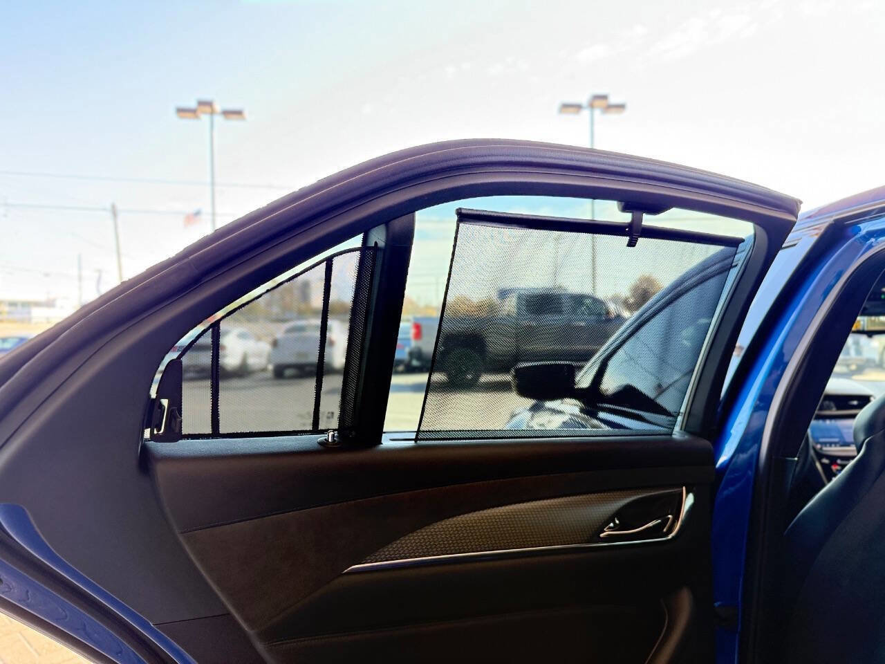 Used 2018 Cadillac CTS V w/ Luxury Package RWD image 49