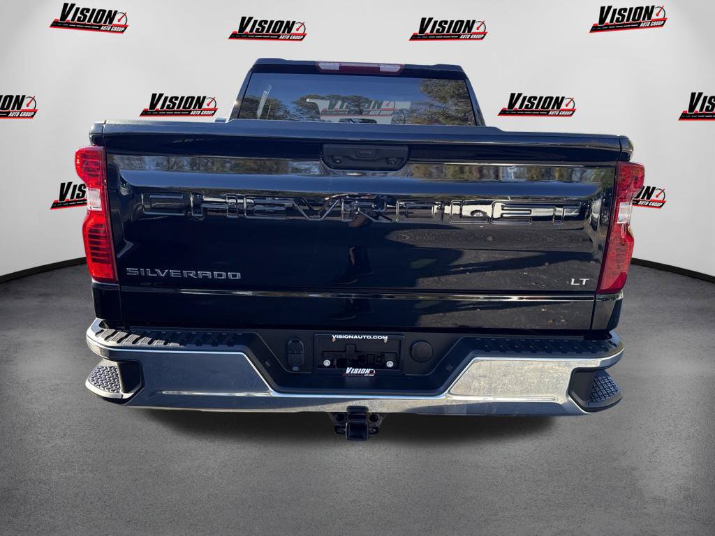 Used 2024 Chevrolet Silverado 1500 LT AWD/4WD image 6