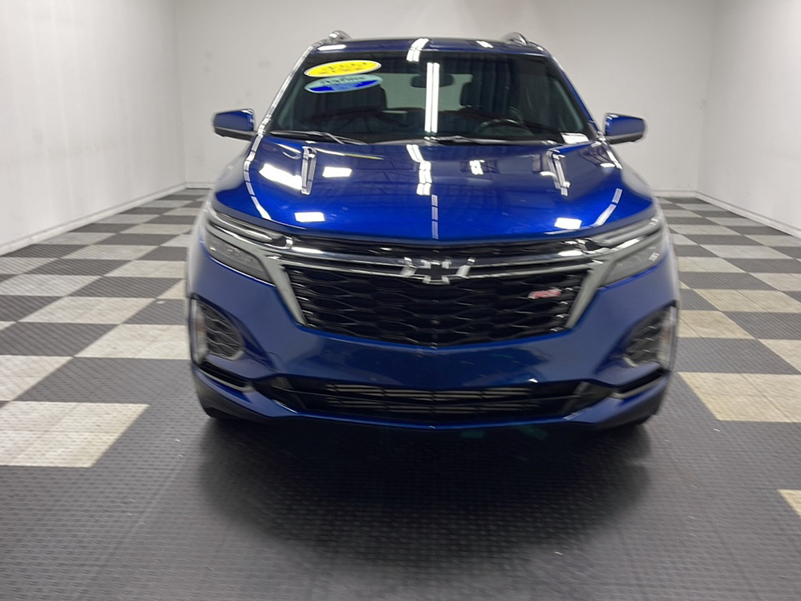Used 2022 Chevrolet Equinox RS w/ RS Leather Package FWD image 24