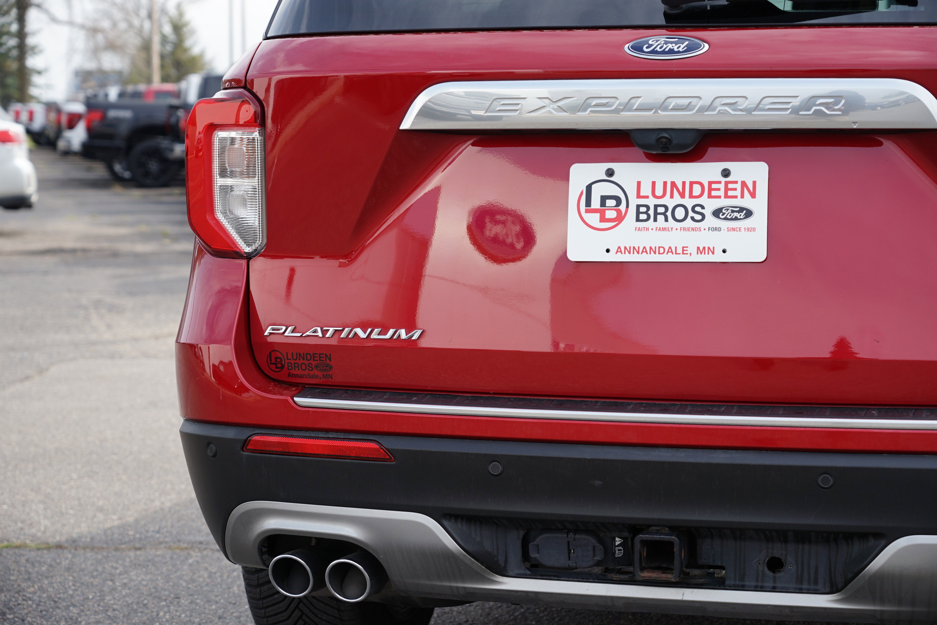 Used 2021 Ford Explorer Platinum w/ Equipment Group 601A image 12