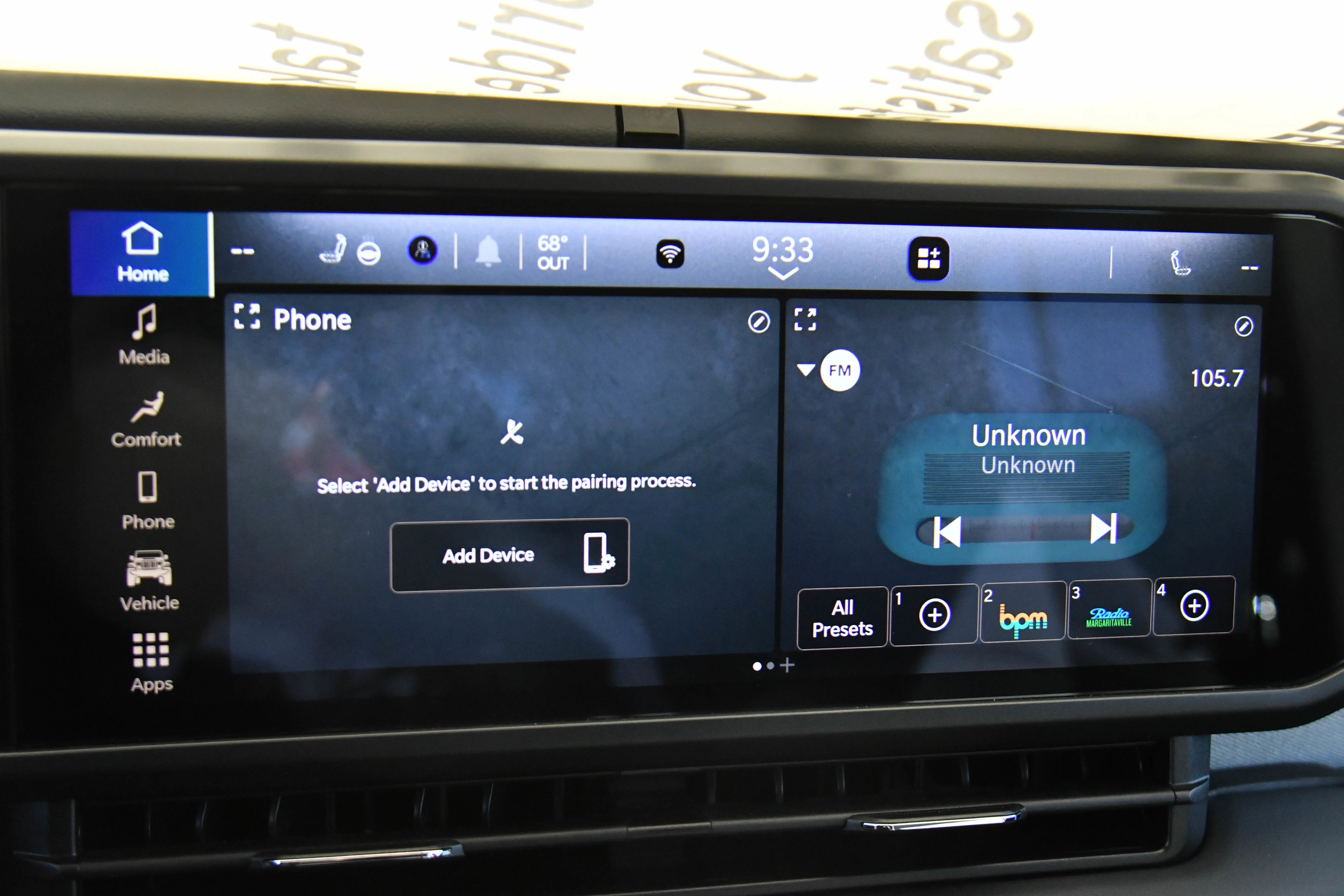 Used 2025 Jeep Wrangler Sahara image 21