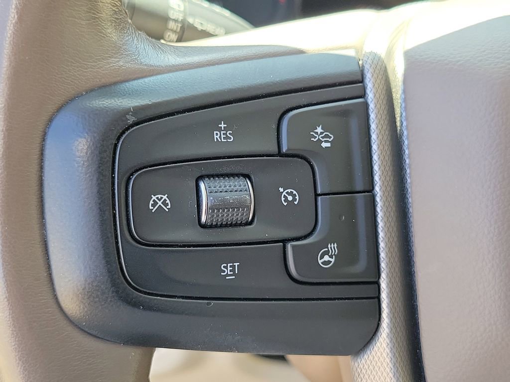 Used 2021 GMC Yukon XL Denali w/ Denali Premium Package image 24