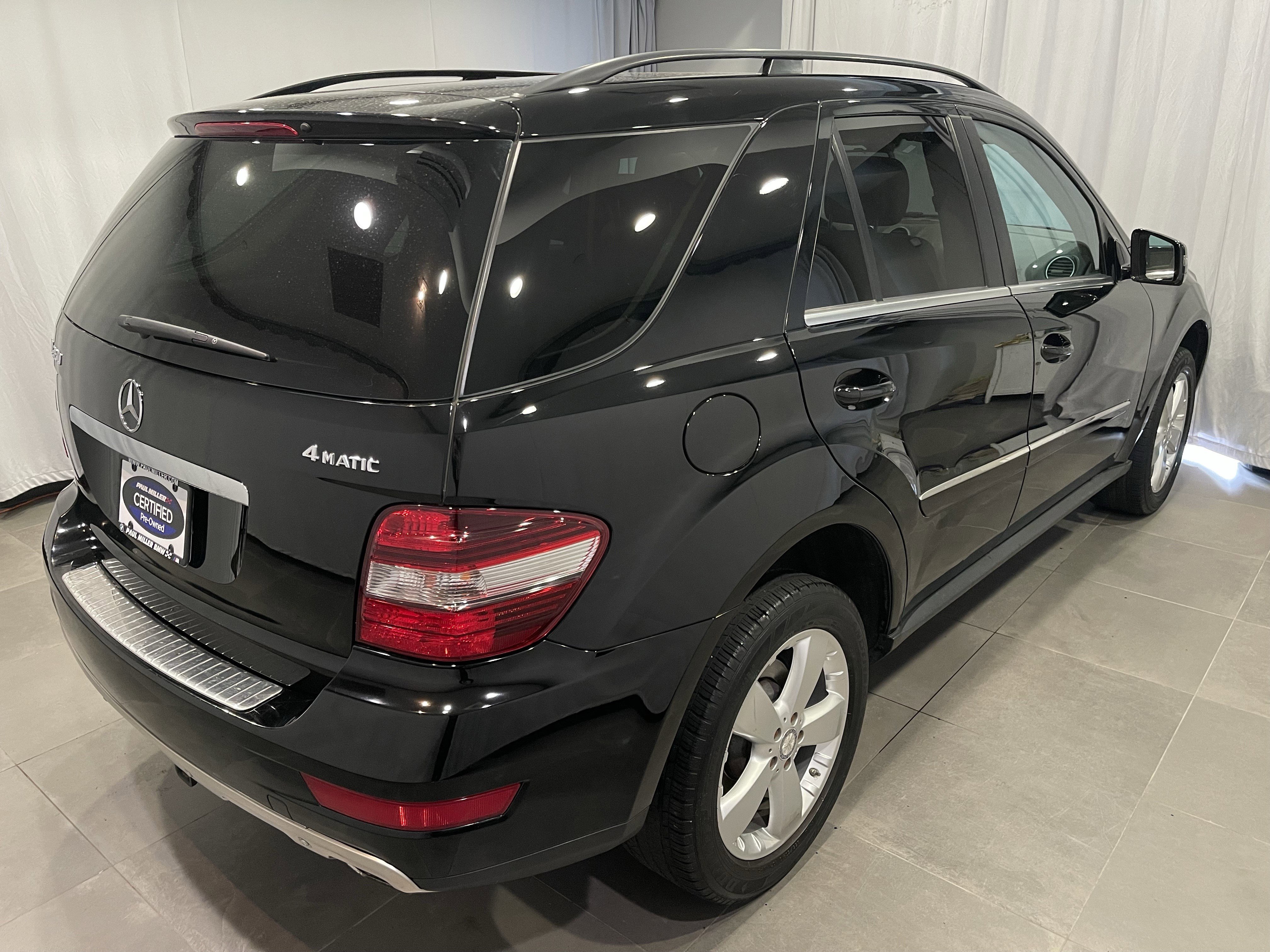 Used 2011 Mercedes-Benz ML 350 4MATIC image 7
