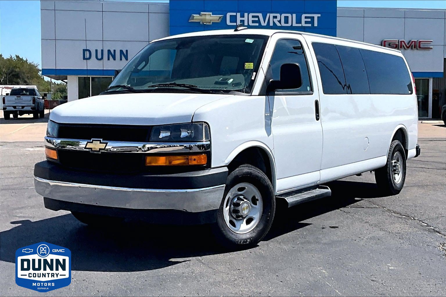 Used 2025 Chevrolet Express 3500 LT w/ LT Preferred Equipment Group