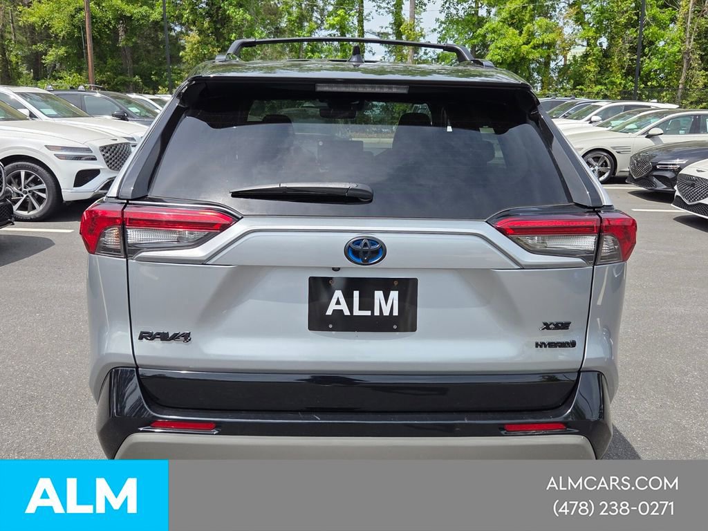 Used 2023 Toyota RAV4 XSE w/ XSE Grade Weather Package image 5