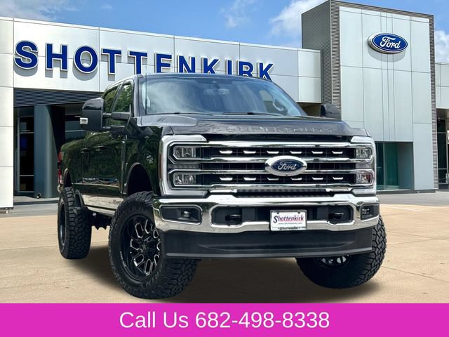 Used 2024 Ford F250 Lariat AWD/4WD image 1