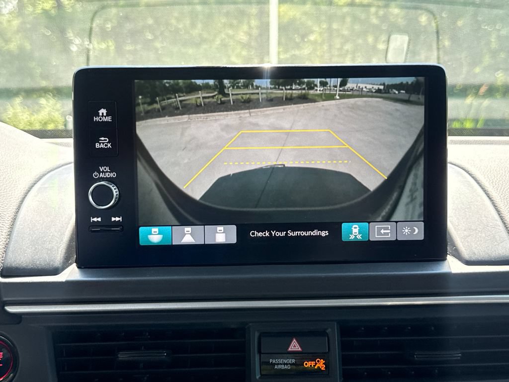 Used 2025 Honda Pilot EX-L image 27