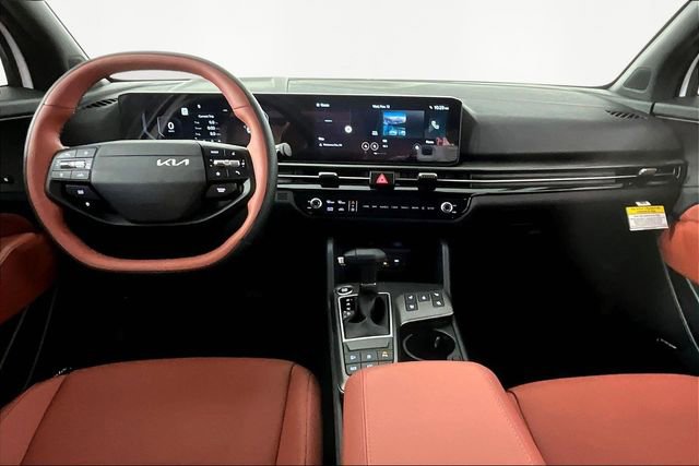 New 2026 Kia Sportage SX image 6