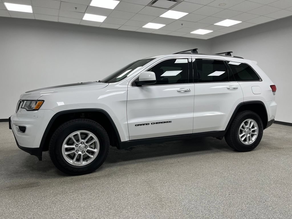 Used 2020 Jeep Grand Cherokee Laredo AWD/4WD image 6