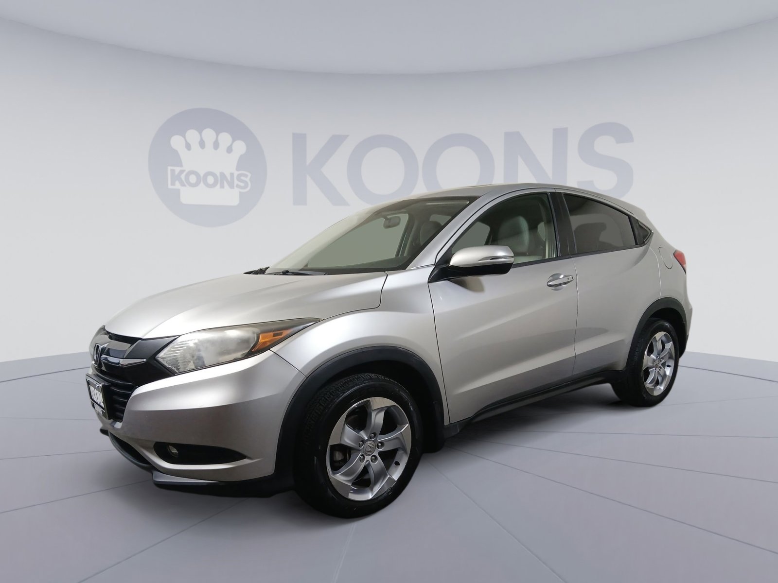 Used 2016 Honda HR-V EX image 2