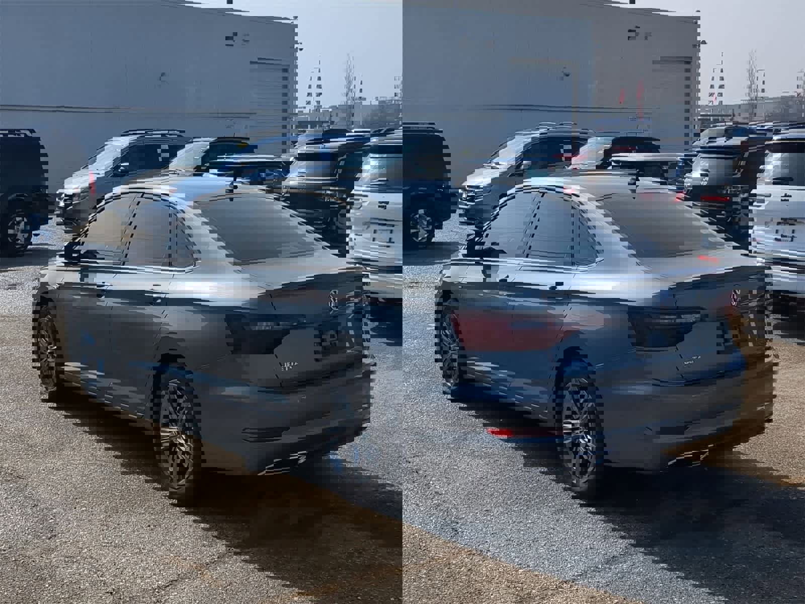 Used 2021 Volkswagen Jetta R-Line w/ R-Line Cold Weather Package image 12