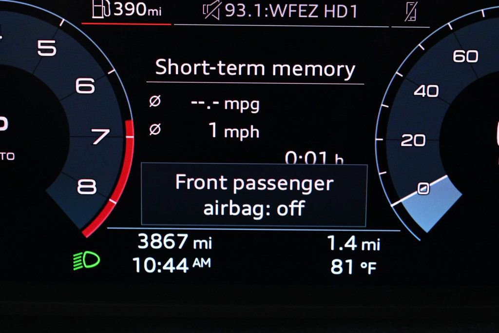 Used 2025 Audi Q3 2.0T Premium Plus w/ Premium Plus Package image 12