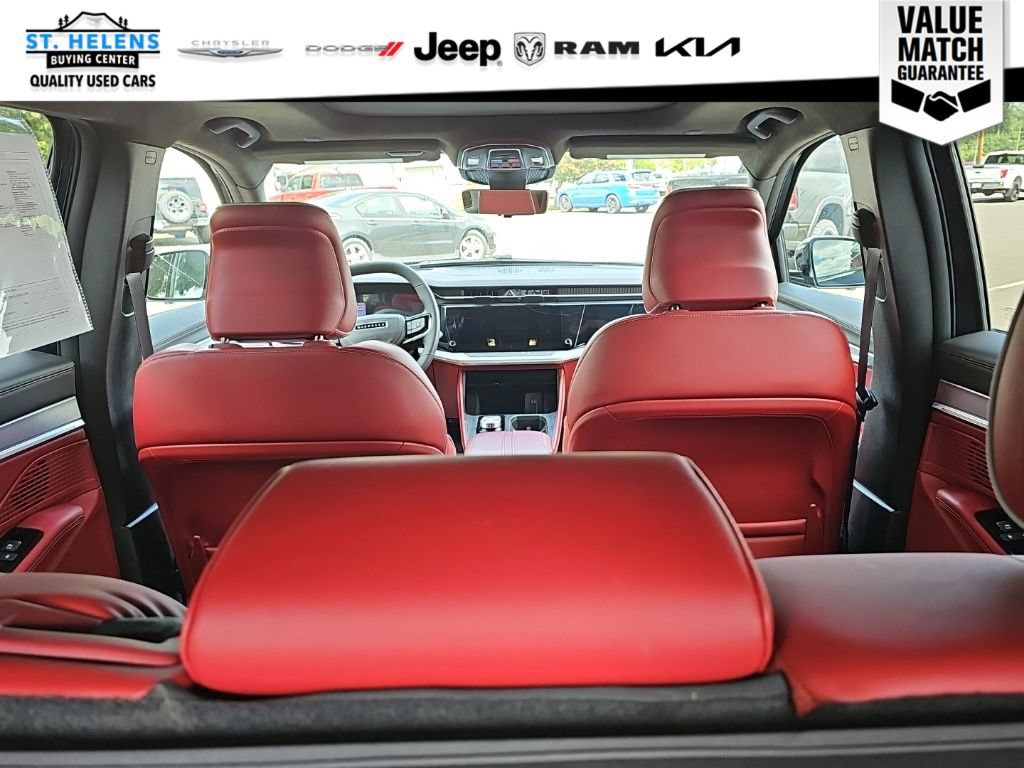 Used 2024 Jeep Wagoneer Limited AWD/4WD image 31