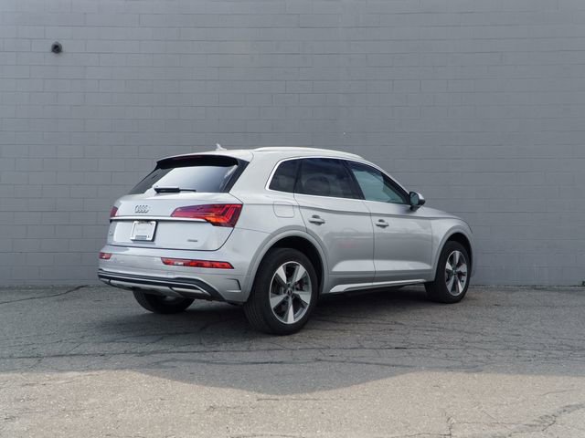 Used 2023 Audi Q5 2.0T Premium Plus w/ Premium Plus Package AWD/4WD image 7