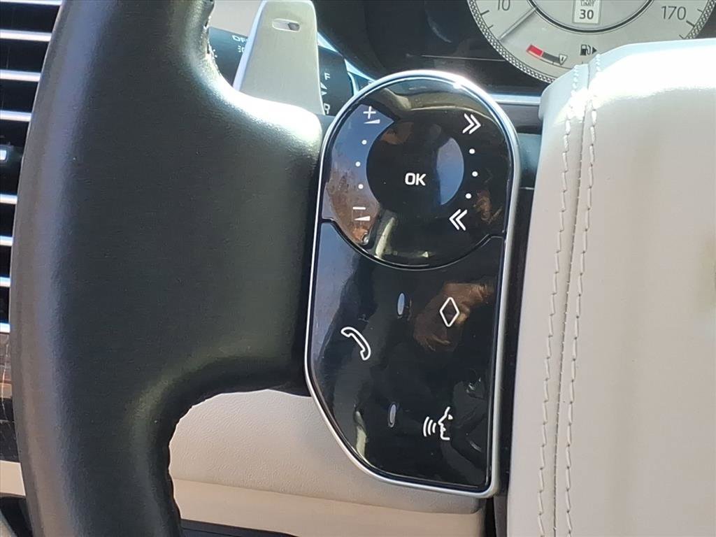 Used 2020 Land Rover Range Rover LWB SV Autobiography image 13