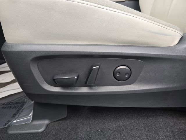 Used 2023 Nissan Pathfinder SL w/ SL Premium Package image 24