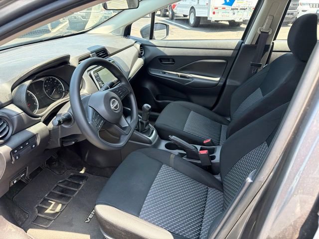 Used 2024 Nissan Versa S FWD image 11