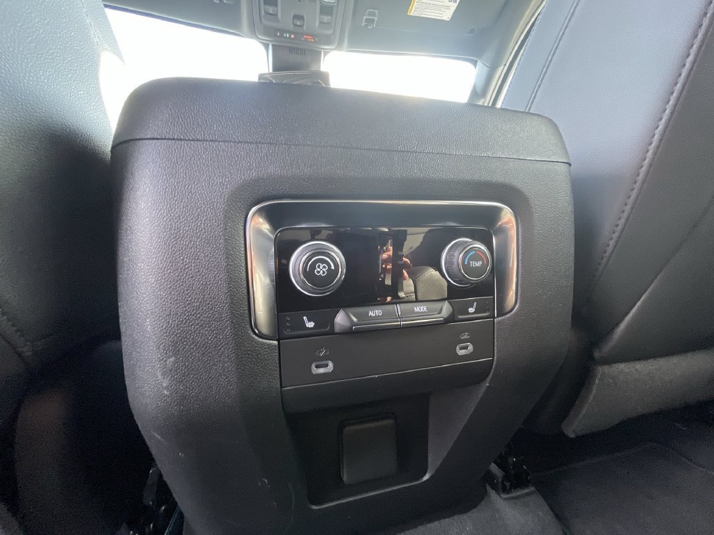 Used 2023 Chevrolet Tahoe LT w/ LT Signature Package AWD/4WD image 22